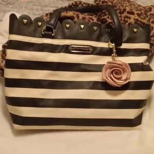 Betsy Johnson hand bag